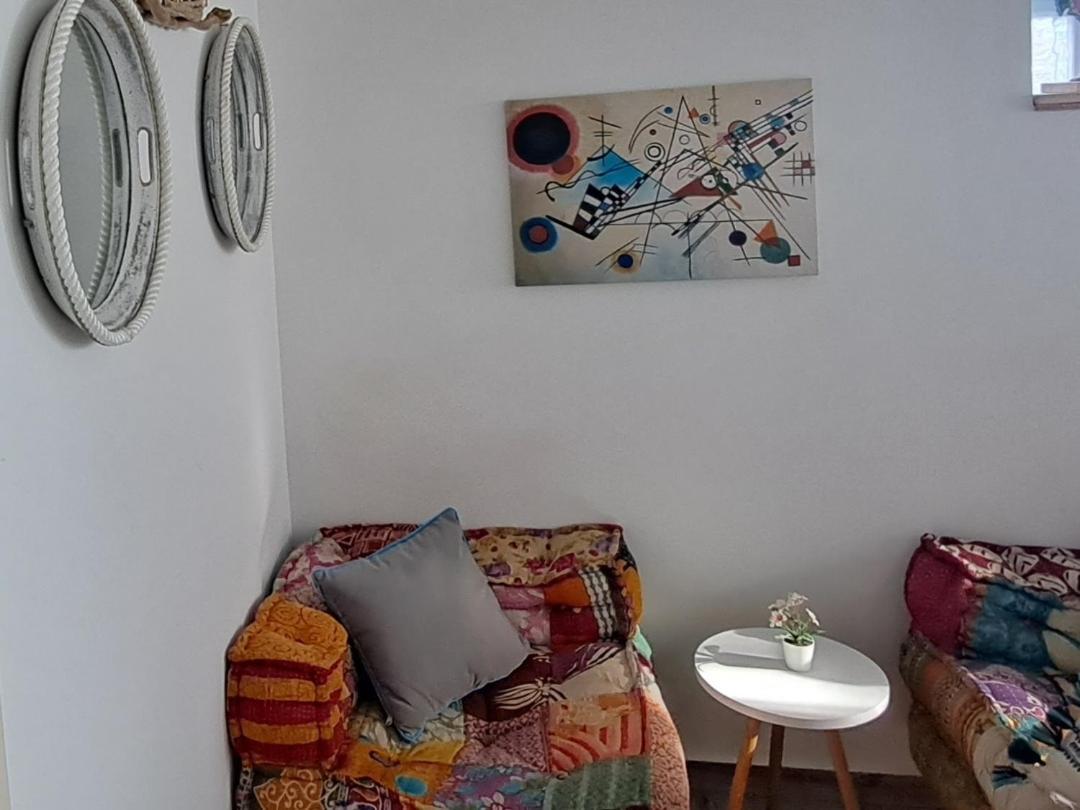 Final Step Apartment Skiathos Town Bagian luar foto